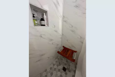 270 NW 109th St #270, Miami, FL 33168 - Photo 12