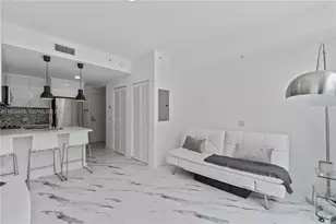 300 S Biscayne Blvd, Miami, FL 33131 - Photo 12