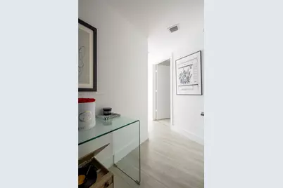 121 NE 34th St #2701, Miami, FL 33137 - Photo 10