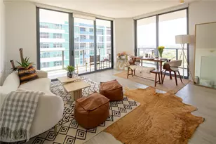 121 NE 34th St, Miami, FL 33137 - Photo 2