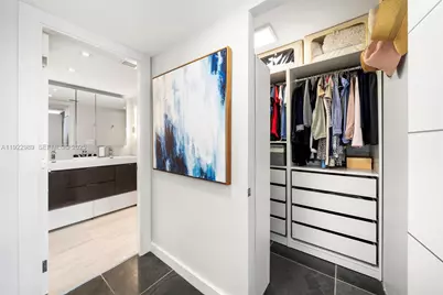 400 S Pointe Dr #401, Miami Beach, FL 33139 - Photo 20