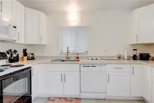 137 Pacific Ave, Tavernier, FL 33070 - Photo 10