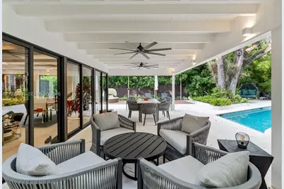 4095 Battersea Rd, Miami, FL 33133 - Photo 10