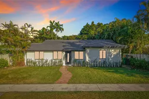 3521 SW 58th Ct, Miami, FL 33155 - Photo 2