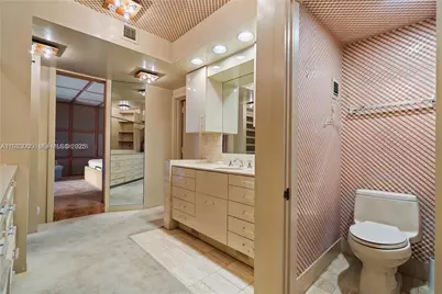 11111 Biscayne Blvd #227, Miami, FL 33181 - Photo 20