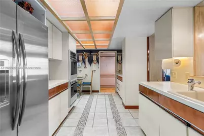 11111 Biscayne Blvd #227, Miami, FL 33181 - Photo 42