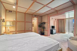 11111 Biscayne Blvd, Miami, FL 33181 - Photo 30