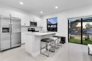 25447 SW 109th Ave, Homestead, FL 33032 - Photo 8