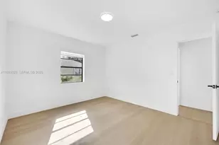 16140 NW 17th Pl, Miami Gardens, FL 33054 - Photo 6