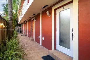 437 SW 3rd St, Miami, FL 33130 - Photo 32