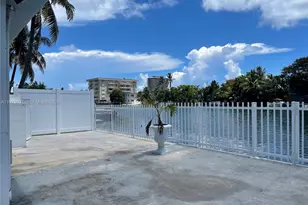 8215 Crespi Blvd, Miami Beach, FL 33141 - Photo 28