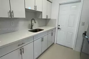 8215 Crespi Blvd, Miami Beach, FL 33141 - Photo 6