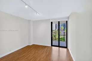520 Brickell Key Dr, Miami, FL 33131 - Photo 20
