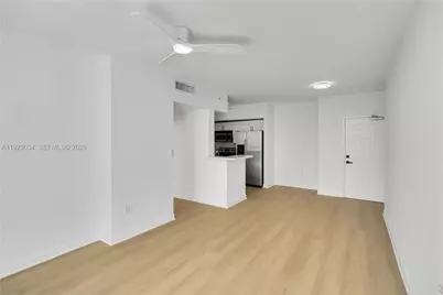 1723 SW 2nd Ave #909, Miami, FL 33129 - Photo 4