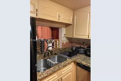 9420 West Flagler St #207, Miami, FL 33174 - Photo 6