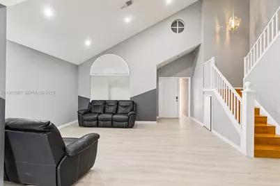 2825 NW 69th Ter, Margate, FL 33063 - Photo 6