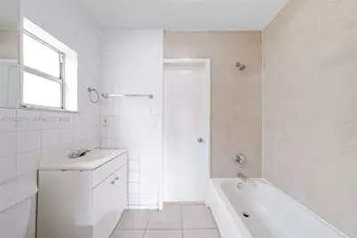 4441 SW 18th St, West Park, FL 33023 - Photo 22