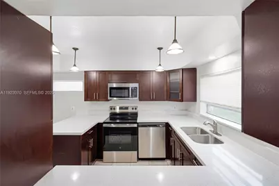 4441 SW 18th St, West Park, FL 33023 - Photo 8