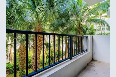 2421 NE 65th St #309, Fort Lauderdale, FL 33308 - Photo 4