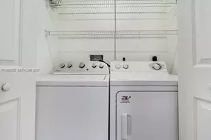 2421 NE 65th St, Fort Lauderdale, FL 33308 - Photo 20