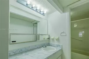 1900 W 68th St, Hialeah, FL 33014 - Photo 24