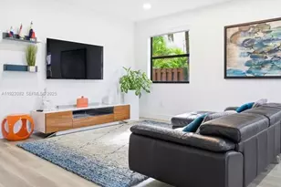 8780 NW 98th Ct, Doral, FL 33178 - Photo 10