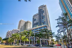 121 NE 34th St, Miami, FL 33137 - Photo 46