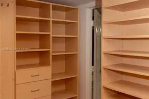 3500 Mystic Pointe Dr, Aventura, FL 33180 - Photo 20