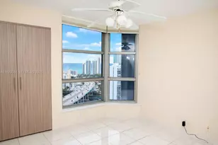 3500 Mystic Pointe Dr, Aventura, FL 33180 - Photo 16