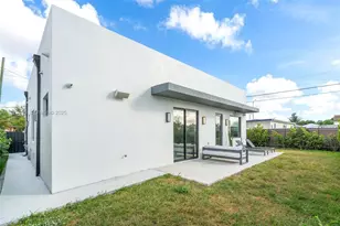 2260 E 9th Ave, Hialeah, FL 33013 - Photo 28
