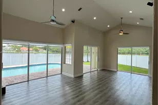 1127 Laguna Springs Dr, Weston, FL 33326 - Photo 8