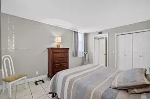 2841 Somerset Dr, Lauderdale Lakes, FL 33311 - Photo 18