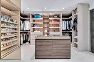 725 W 49th St, Miami Beach, FL 33140 - Photo 16