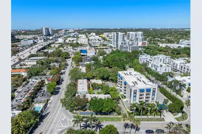 515 NE 38th St #10, Miami, FL 33137 - Photo 2