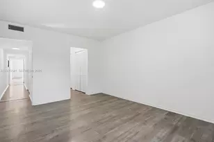 1045 SW 25th Ave, Miami, FL 33135 - Photo 34