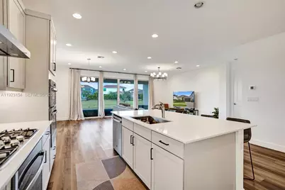 17183 Tawny Owl Trl, Loxahatchee, FL 33470 - Photo 6