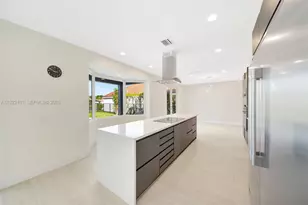322 Lake Crest Ct, Weston, FL 33326 - Photo 14