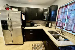 5300 Washington St, Hollywood, FL 33021 - Photo 2