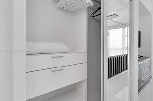 18201 Collins Ave, Sunny Isles Beach, FL 33160 - Photo 14