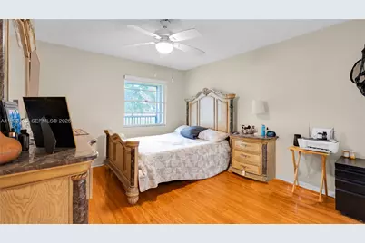 551 SW 135th Ave #208B, Pembroke Pines, FL 33027 - Photo 16