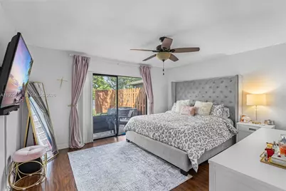 830 NW 79th Ter, Plantation, FL 33324 - Photo 20