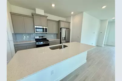 19600 Whispering Creek Rd #19600, Loxahatchee, FL 33470 - Photo 4