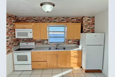 4713 NW 7th St #405-1, Miami, FL 33126 - Photo 8