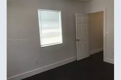 1040 NW 3rd Ave #7, Miami, FL 33136 - Photo 10