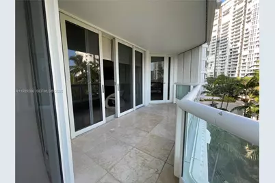 21055 Yacht Club Dr #610, Aventura, FL 33180 - Photo 16