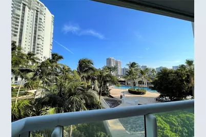 21055 Yacht Club Dr #610, Aventura, FL 33180 - Photo 14