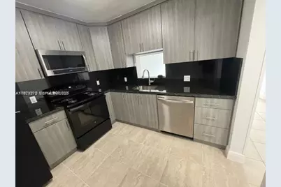 11905 NE 2nd Ave #C409, North Miami, FL 33161 - Photo 6