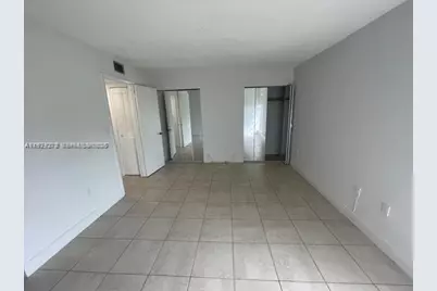 11905 NE 2nd Ave #C409, North Miami, FL 33161 - Photo 12