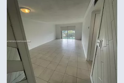 11905 NE 2nd Ave #C409, North Miami, FL 33161 - Photo 1
