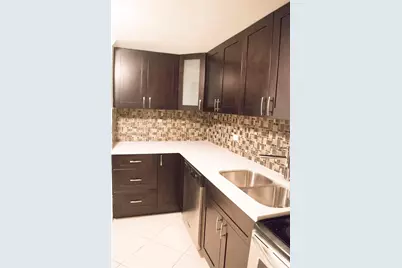 825 Brickell Bay Dr #750, Miami, FL 33131 - Photo 2